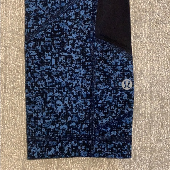 Lululemon leggings - Picture 4 of 4